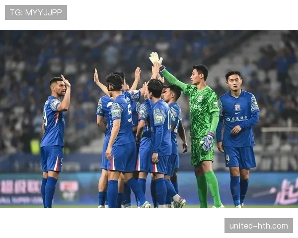 上海申花蓝新赛季备战状态火热,强劲实力引关注 上海申花蓝新赛季备战状态火热,强劲实力引关注